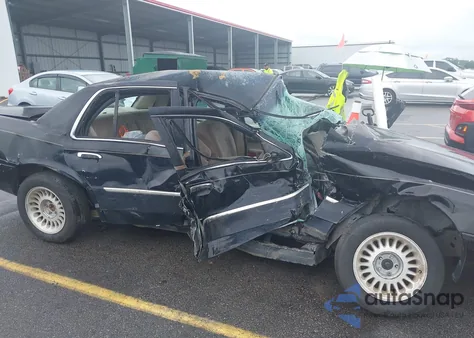 2000 Mercury Grand Marquis Ls z USA, uszkodzony, nr VIN 2MEFM75W6YX724663